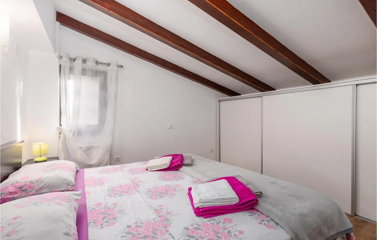 Gorgeous Apartment In Rijeka With Kitchen